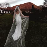 신부 진주를위한 짧은 웨딩 베일 빗 소프트 Tulle 웨딩 액세서리와 파란색 신부 베일 신부 G05를위한 뜨거운 판매 선물 - 이미지 4