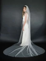 YouLaPan 부드러운 얇은 명주 그물 싱글 레이어 신부 결혼식, 간단한 베일 컷, 가장자리 벨로 드 노비아 라르고 만틸라, 맞춤형 웨딩 베일, V30 - 이미지 4