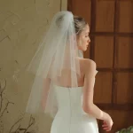 V378 짧은 흰색 두 레이어 부드러운 얇은 명주 그물 웨딩 베일 신부 수제 신부 머리 빗으로 머리 장식 베일이 될 수 있습니다 - 이미지 4