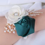 우아한 6pcs 웨딩 세트 녹색 패브릭 폼 로즈 가짜 진주 손목 코사지 및 Boutonnieres 신부 들러리에 적합 - 이미지 5