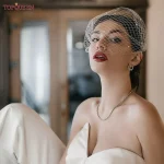 TOPQUEEN VA05 간단한 분리형 블러셔 베일, 처녀 파티 액세서리용 두 개의 빗에 진주가있는 새장 베일 - 이미지 3