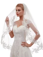 여성용 짧은 2단 60/80 cm 레이스 웨딩 신부 베일 빗 포함 2겹 신부 베일 - 이미지 2