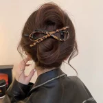 새로운 트위스트 헤어 클립 PU 보우 바레트 대형 헤어 클립 플라스틱 머리핀 스위트 데일리 모자를 쓰고 있죠 여성 헤어 액세서리 - 이미지 5